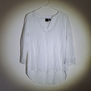 White Linen Ladies shirt, Large